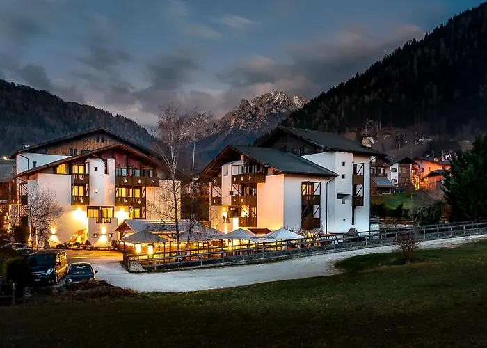 Hotel Castel Pietra Fiera Di Primiero